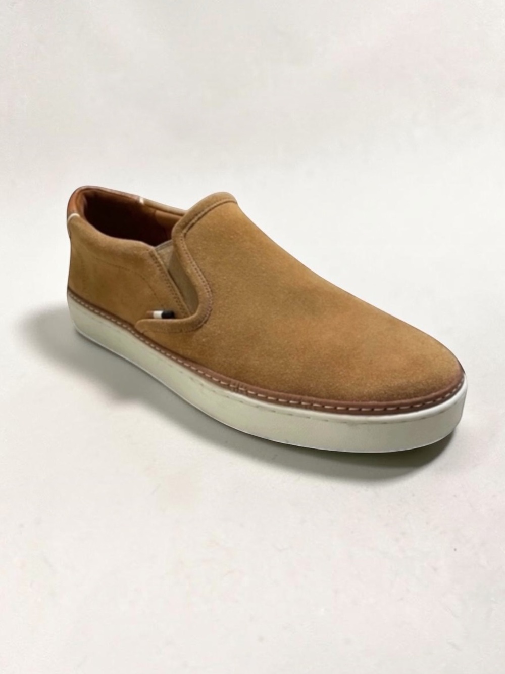 ALLEN EDMONDS Alpha Suede Slip-On
Sneakers CAMEL Size 9D